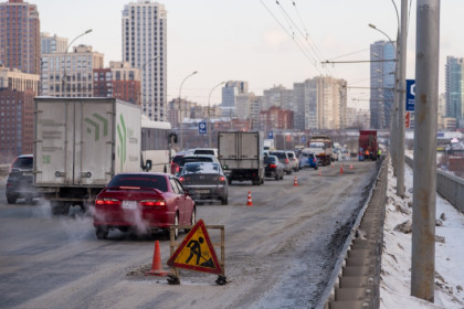 Димитровский и Октябрьский мост будут ремонтировать одновременно в Новосибирске